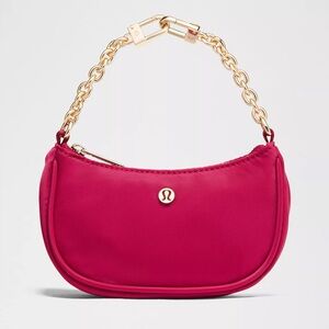 NWT City Essentials Nano Shoulder Bag